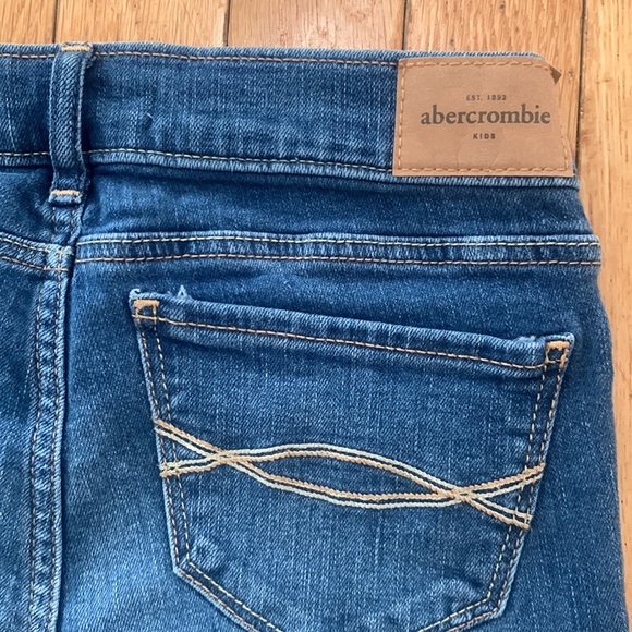 Abercrombie Kids Skinny Jeans - Picture 7 of 8